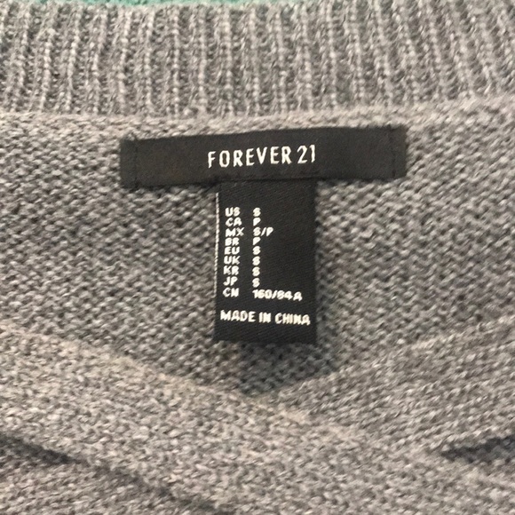 Forever 21 Criss - Cross sweater - Picture 3 of 3